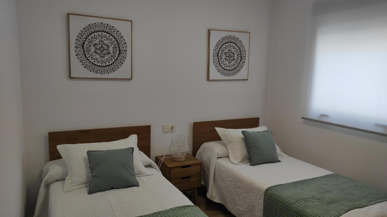 Amaral Xunqueiras Apartment Pobra Do Caraminal Luaran gambar