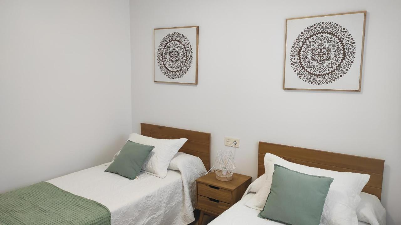 Amaral Xunqueiras Apartment Pobra Do Caraminal Luaran gambar